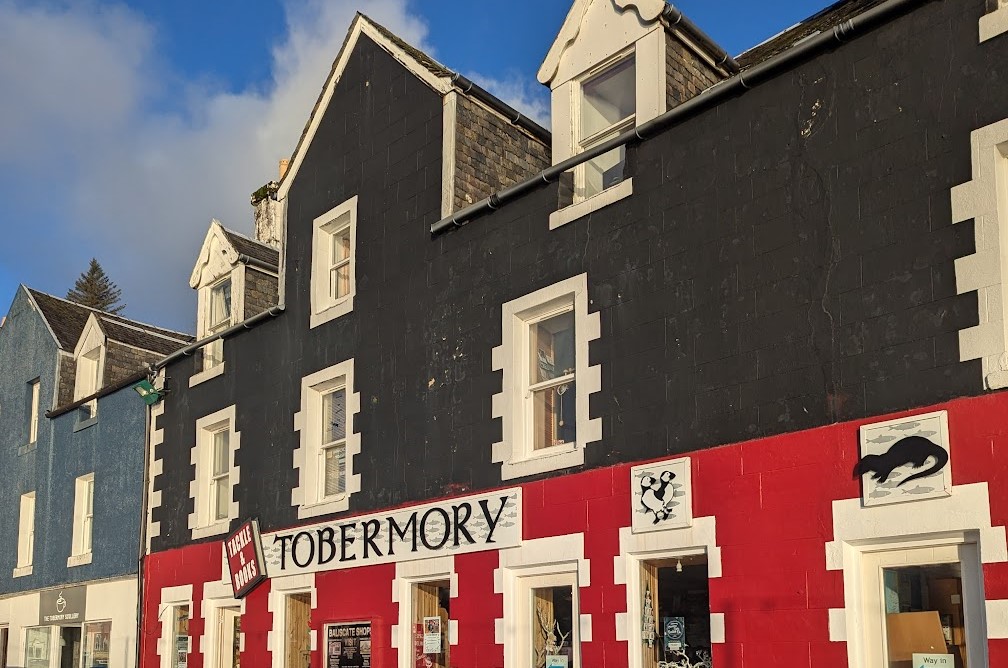 Image of the outside of Tackle and Books shop